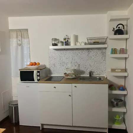 Casetta Trevisani Daire Bari